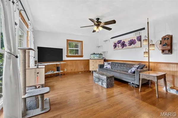 1304 South DR, St Charles, MO 63303