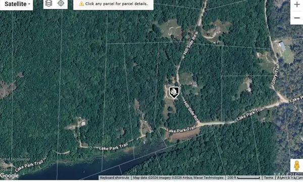 400 Hill Side RD, De Soto, MO 63020