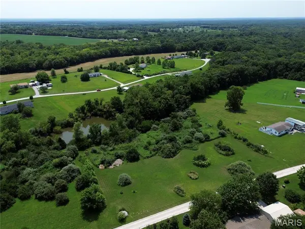 140 Sun Haven DR, Silex, MO 63377