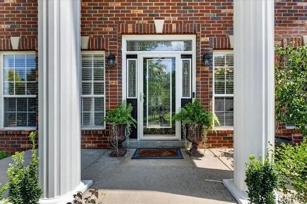 560 Legends View DR, Eureka, MO 63025