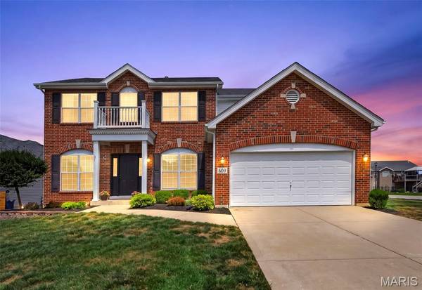 609 Sunny Pass DR, Wentzville, MO 63385