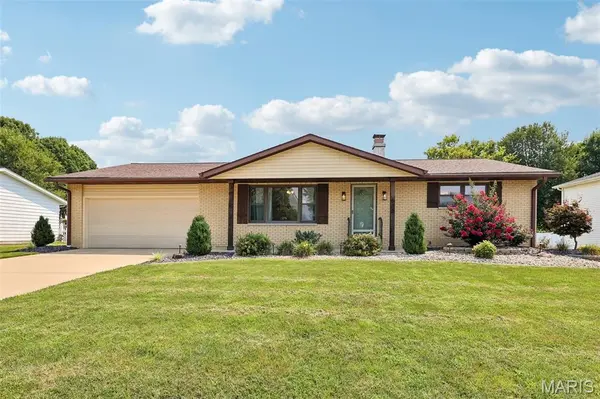 600 Roland AVE, New Baden, IL 62265
