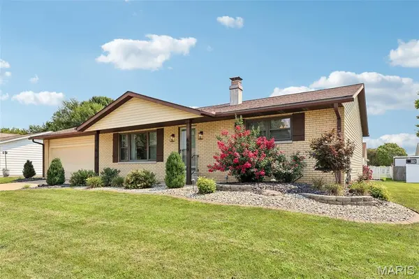 600 Roland AVE, New Baden, IL 62265