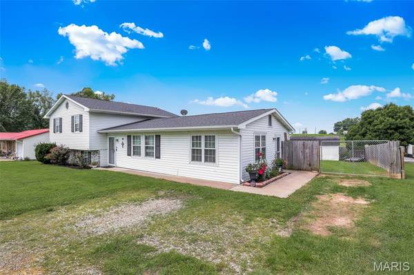 112 Village Creek RD, Fredericktown, MO 63645