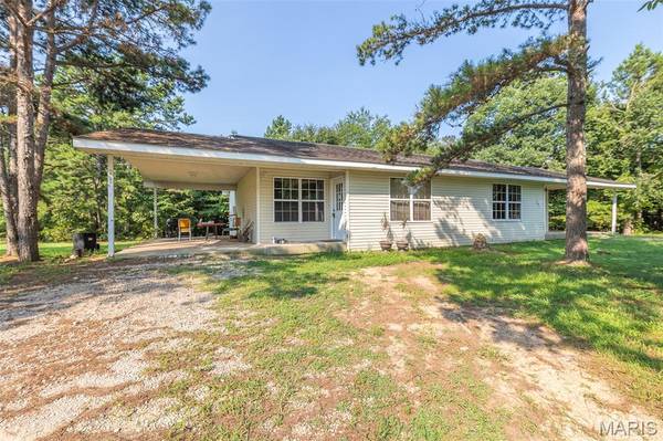 202 Mountain Ash LN, Poplar Bluff, MO 63901