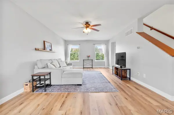 108 Wabash Spur DR, O'fallon, MO 63366