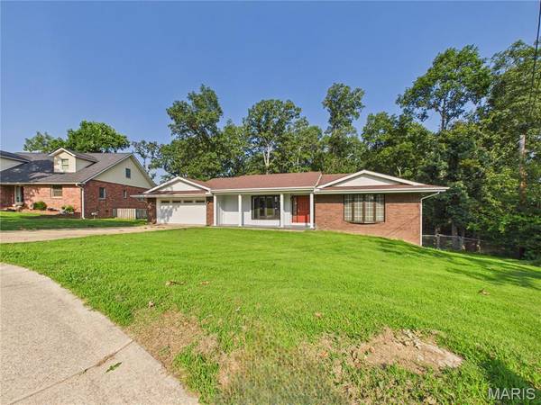 2035 Woodhaven RD, Poplar Bluff, MO 63901