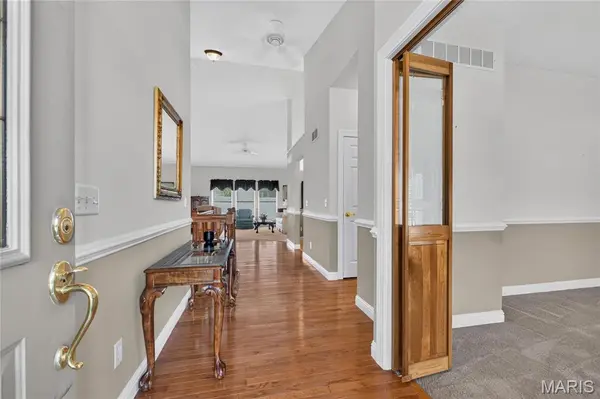 115 Long And Winding RD, St Peters, MO 63376