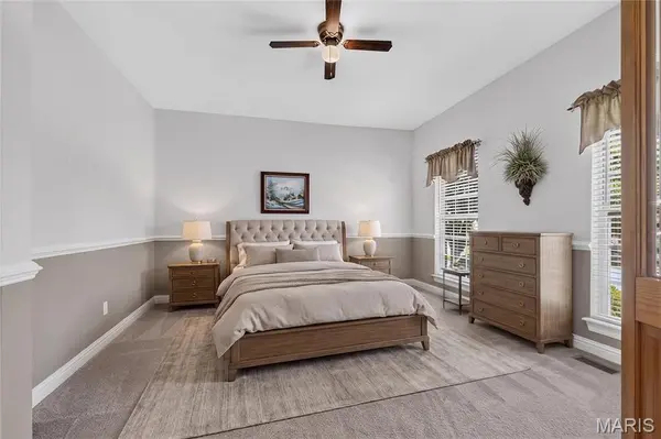 115 Long And Winding RD, St Peters, MO 63376