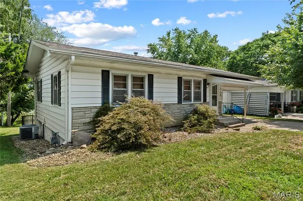 334 Edgewood DR, Cape Girardeau, MO 63703