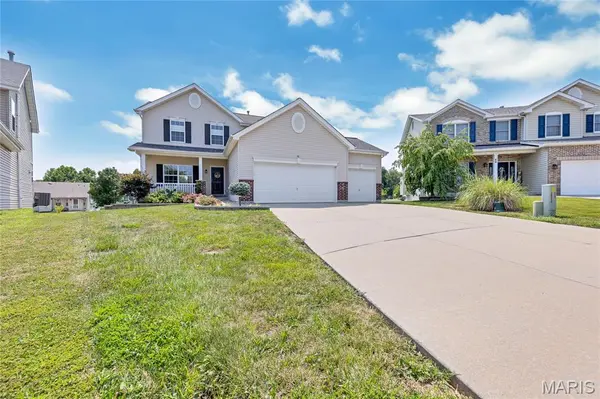 46 Red Brook CT, O'fallon, MO 63366