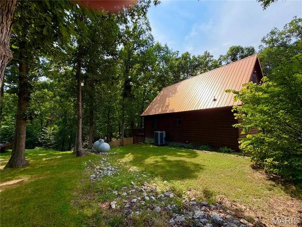 42171 Cedar Crest PL, Perry, MO 63462