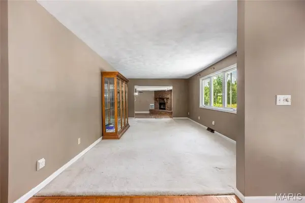 4022 Landmark RD, Iuka, IL 62849