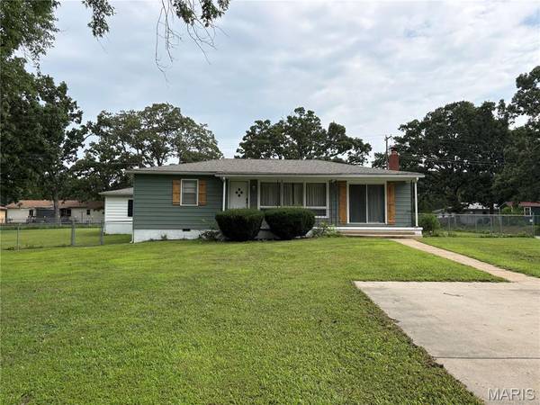 42 Spruce ST, Viburnum, MO 65566