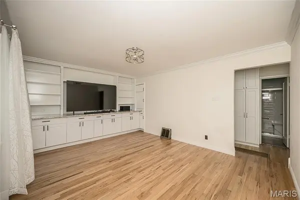 5665 Marquette AVE, St Louis, MO 63139