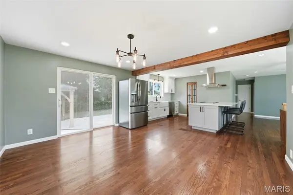 5116 Kempf DR, Mehlville, MO 63128