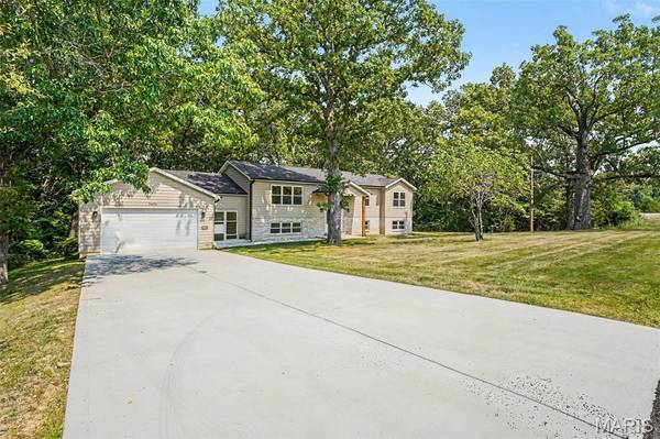 9406 Hillsboro House Springs RD, Hillsboro, MO 63050