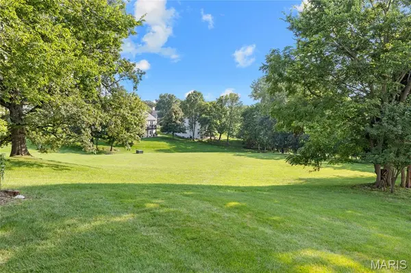 241 Greenburn DR, Weldon Spring, MO 63304