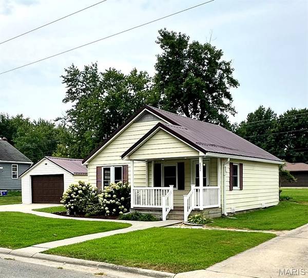 602 S Taylor AVE, Belle, MO 65013