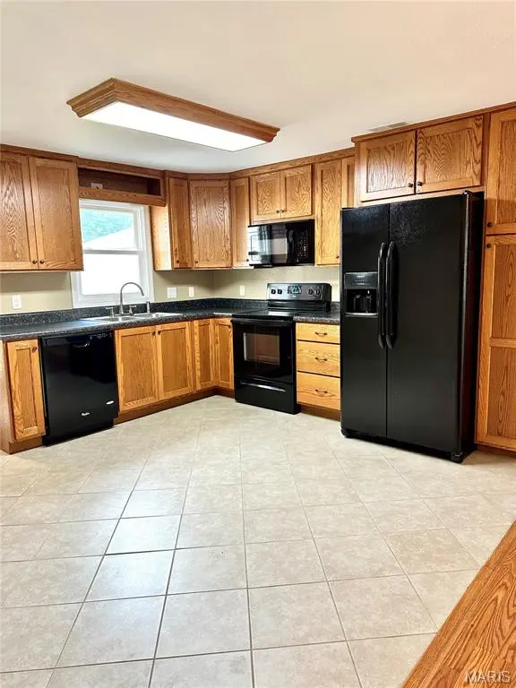 602 S Taylor AVE, Belle, MO 65013