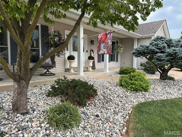 88 James River CT, St Charles, MO 63304