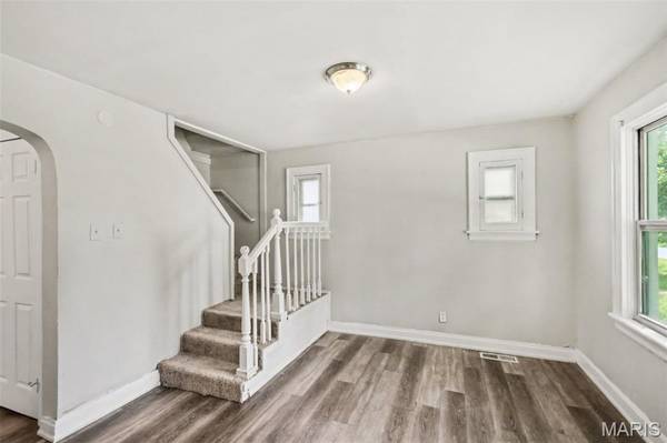 831 Abston ST, St Louis, MO 63135