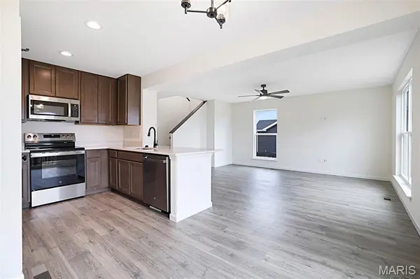 388 Olympic DR, Gray Summit, MO 63069