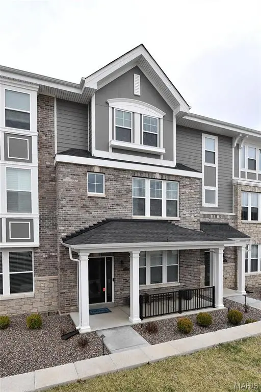 Address not disclosed, Frontenac, MO 63131