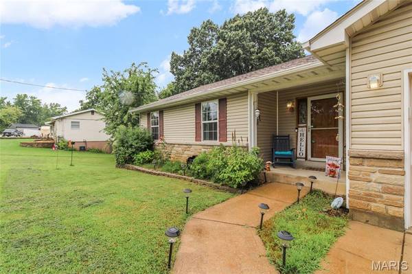 4877 Eva Rue LN, House Springs, MO 63051