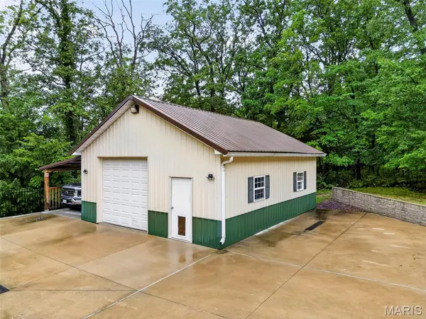 26303 Bubbling Brook CT, Foristell, MO 63348
