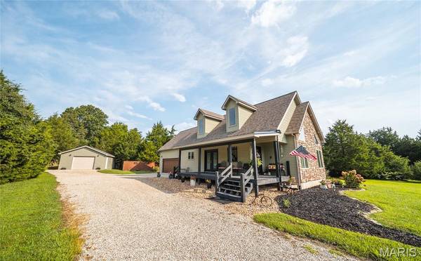 14795 Private Drive 1122, St James, MO 65559