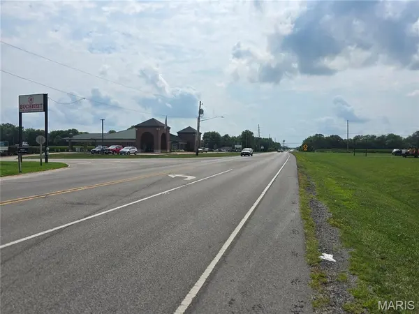 TBD East State Route 40, Greenville, IL 62246