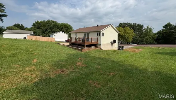 6224 Yellow Brick RD, Washington, MO 63090