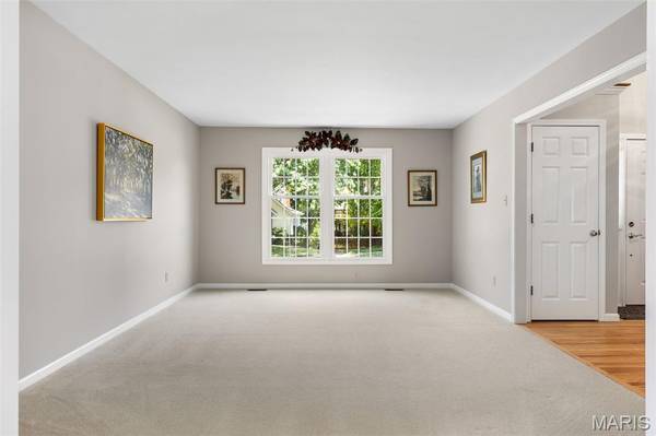 3523 Brookwood CIR, St Charles, MO 63301