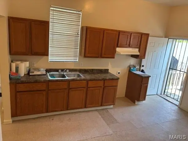 5129 Page BLVD, St Louis, MO 63113