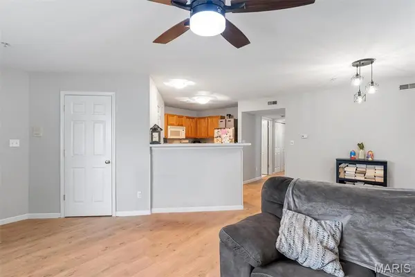 640 Homerun DR #37N, O'fallon, MO 63366