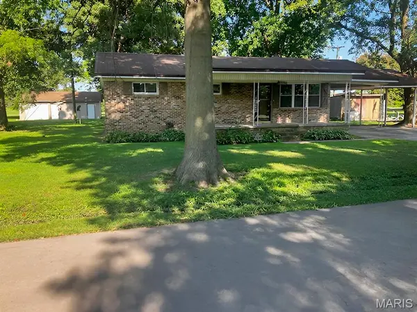 107 Normac AVE, Parma, MO 63870