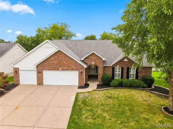 416 Parkshire Place DR, O'fallon, MO 63368