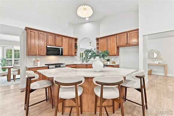 416 Parkshire Place DR, O'fallon, MO 63368
