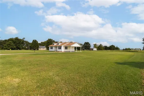 180 Luke Morgan LN, East Prairie, MO 63845
