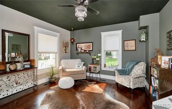 105 N Three ST, Marthasville, MO 63357