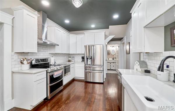 105 N Three ST, Marthasville, MO 63357