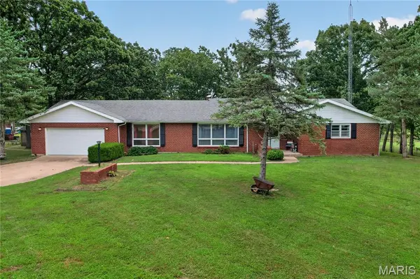 21994 Spruce RD, Waynesville, MO 65583