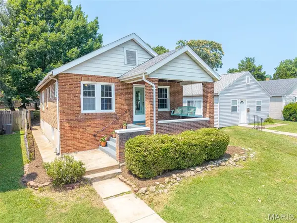 1457 Sproule AVE, St Louis, MO 63139