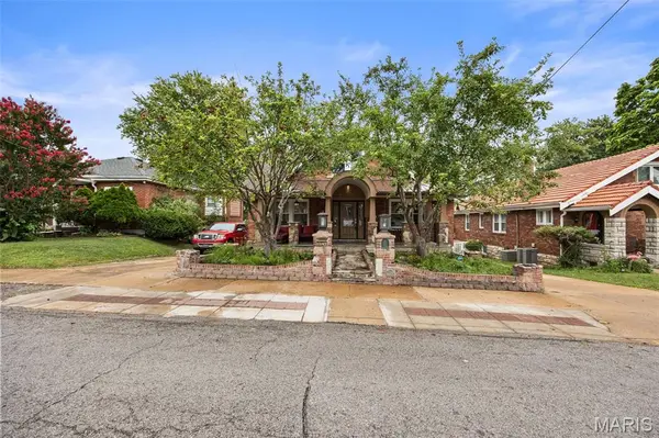 9024 Pilot AVE, St Louis, MO 63123