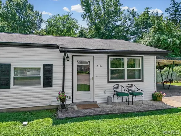 216 Drewel CT, Eureka, MO 63025
