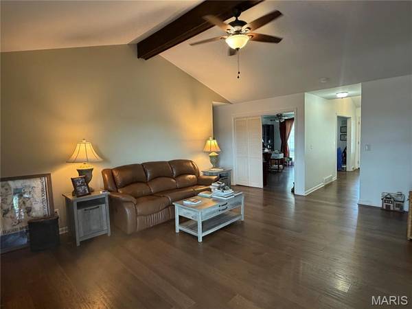 4931 S Point RD, Washington, MO 63090