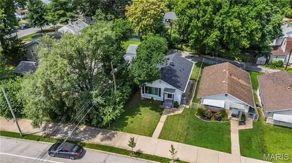 3711 Wabash AVE, St Louis, MO 63109