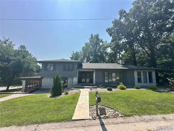 2009 Crescent DR, Hannibal, MO 63401