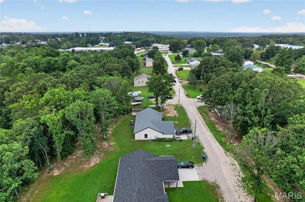 215 Nina ST, Dixon, MO 65459